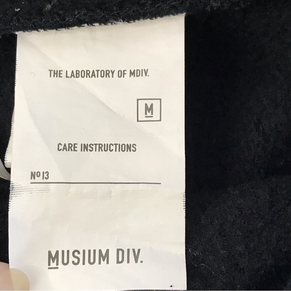 Musium Div black unisex scull wolf graphic hoodie size approx XS - Picture 7 of 14